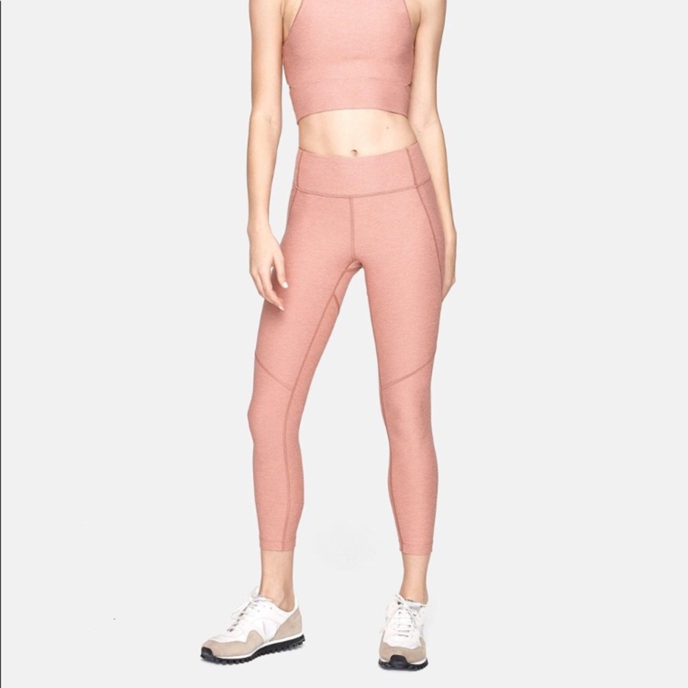 Outdoor voices 3/4 warmup leggings!!